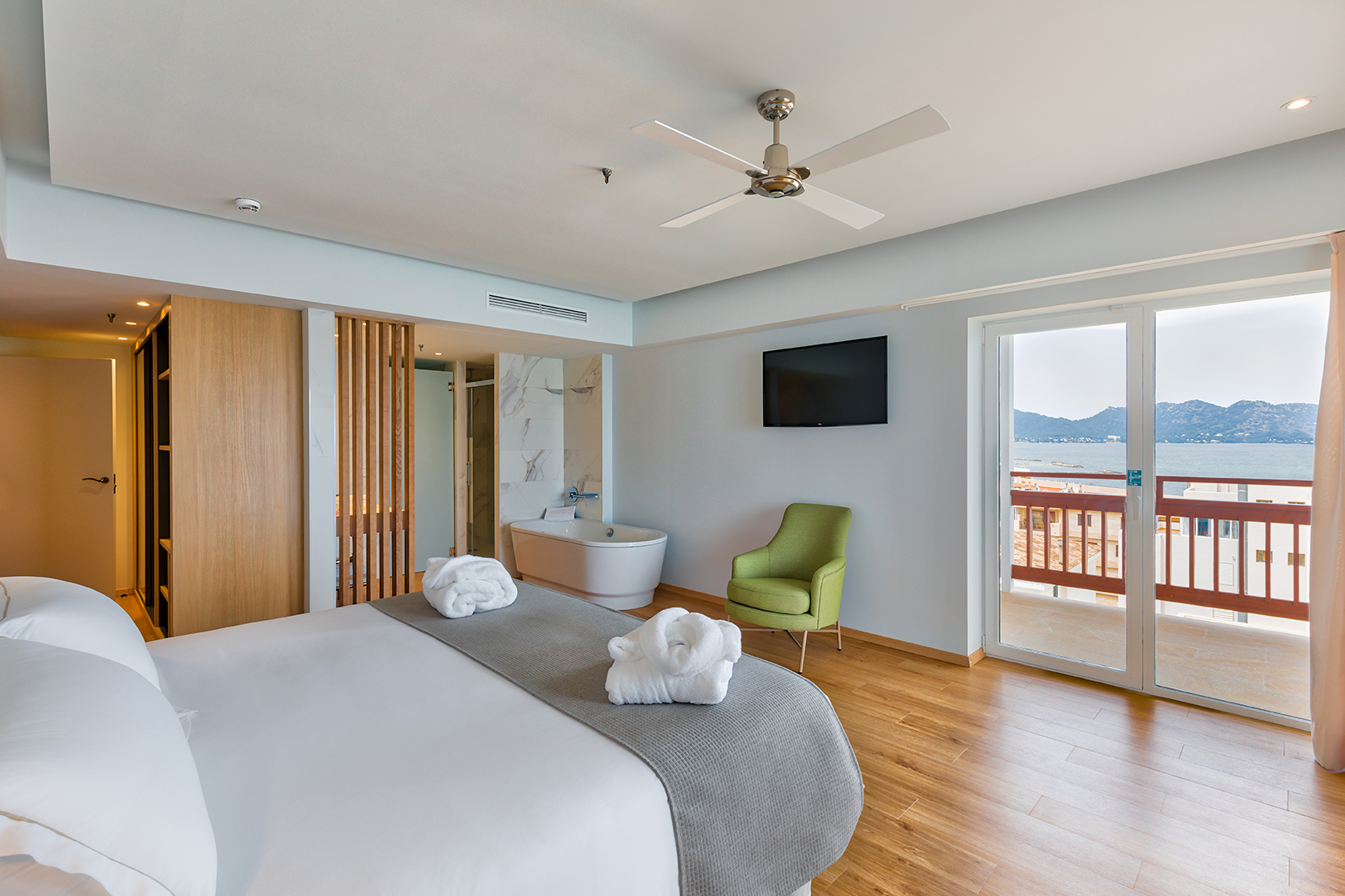 038_alta_CaleiaTalayotSpaHotel Suite Junior.jpg